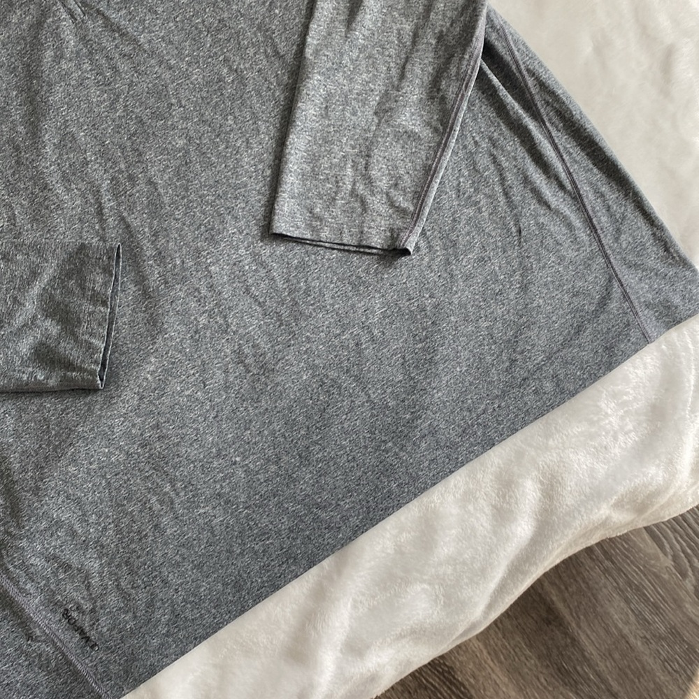 Champion grey heather sweatshirt with mesh panels - Picture 4 of 17